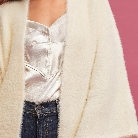 Cozy Nights Cropped Kimono Sold Out in stores - Picture 6 of 7